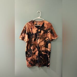 NWOT … OLD NAVY “Size: L” Tie-Dye T-Shirt